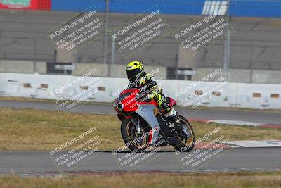 media/Nov-26-2022-Fastrack Riders (Sat) [[b001e85eef]]/Level 1/Session 3 Outside Turn 9/